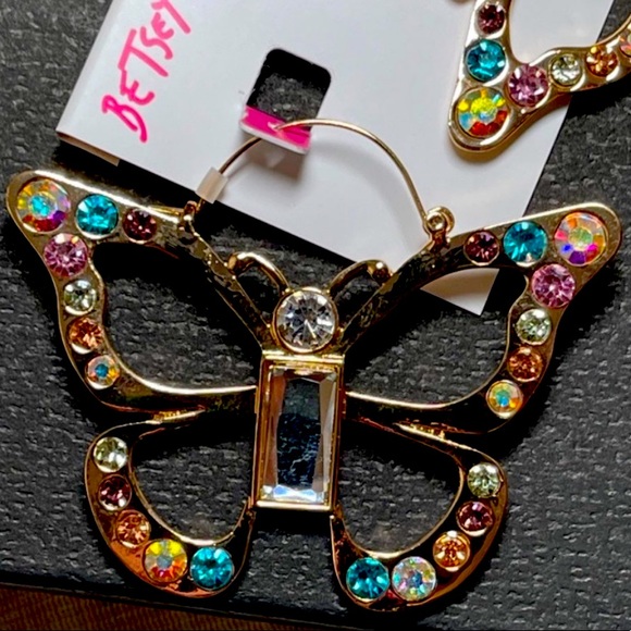 New BETSEY JOHNSON
Butterfly Hoop Earrings - Picture 9 of 12